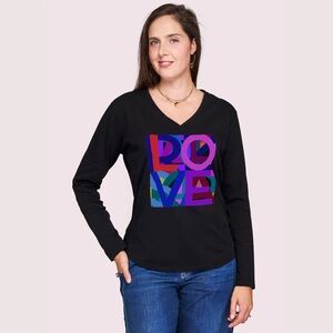 Suzi Roher THE VICTORIA Electric Love Black V-Neck Love Graphic Top Size L
